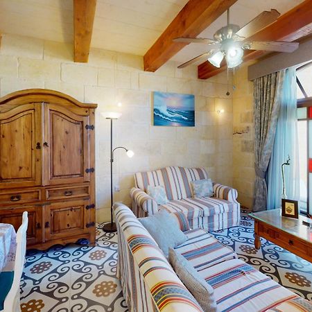 Qala Bed&Breakfast With Swimming Pool - Il-Wenniessa Exteriör bild