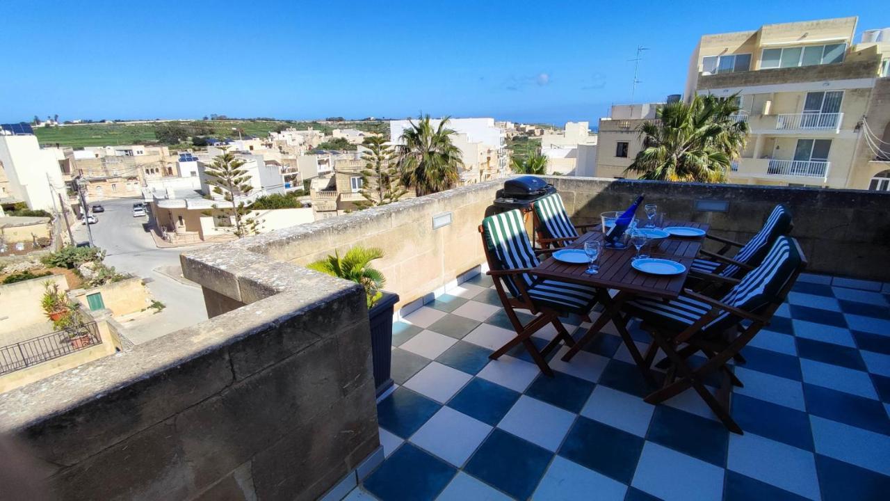 Qala Bed&Breakfast With Swimming Pool - Il-Wenniessa Exteriör bild