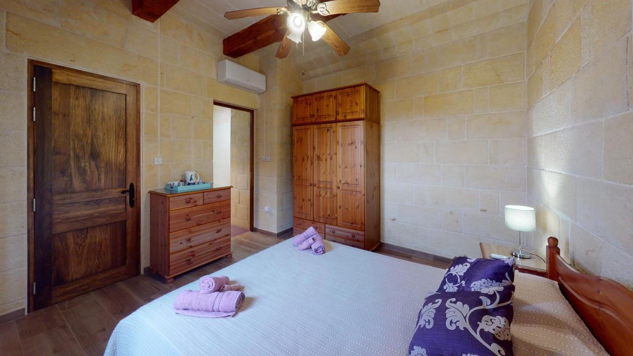 Qala Bed&Breakfast With Swimming Pool - Il-Wenniessa Exteriör bild