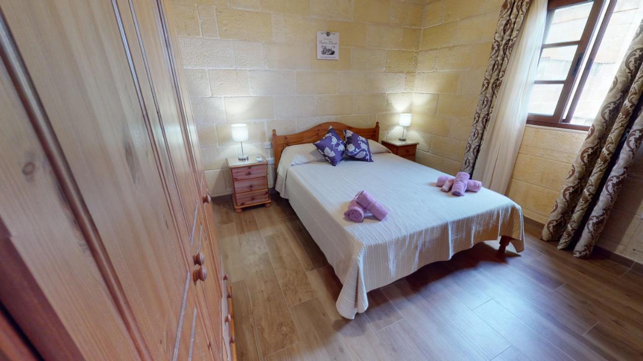 Qala Bed&Breakfast With Swimming Pool - Il-Wenniessa Exteriör bild