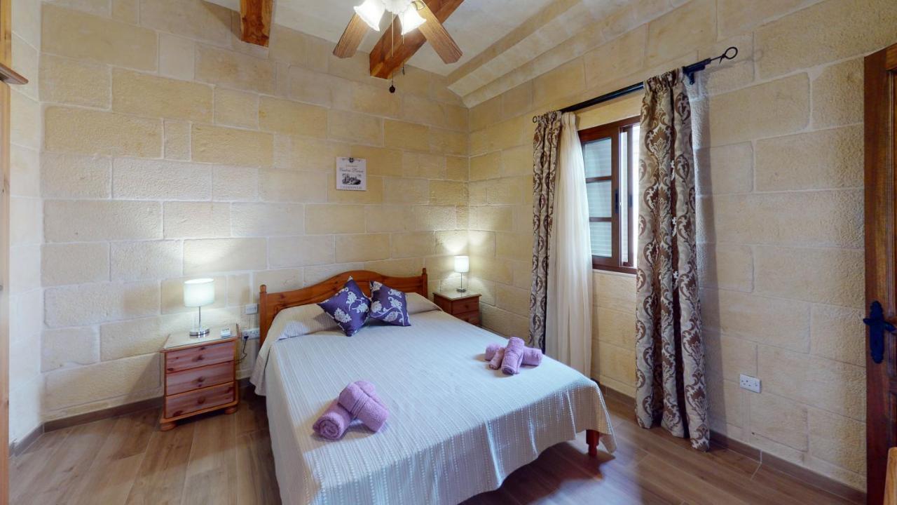 Qala Bed&Breakfast With Swimming Pool - Il-Wenniessa Exteriör bild