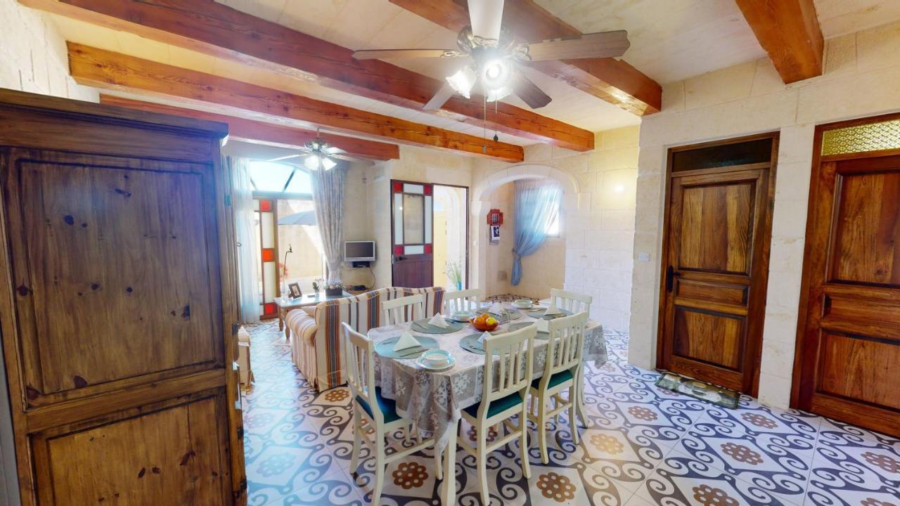 Qala Bed&Breakfast With Swimming Pool - Il-Wenniessa Exteriör bild