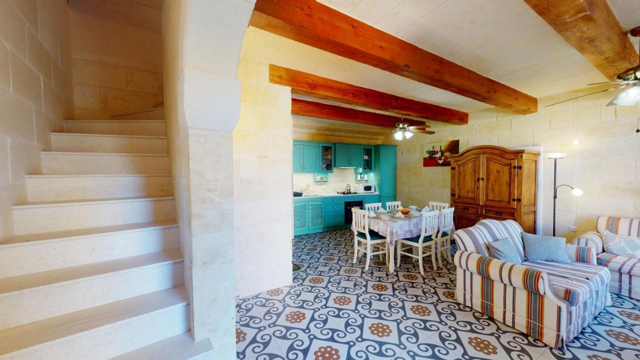 Qala Bed&Breakfast With Swimming Pool - Il-Wenniessa Exteriör bild